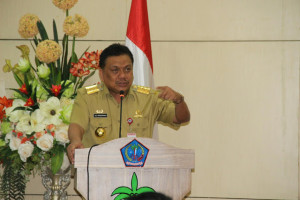 olly Gubernur Sulut