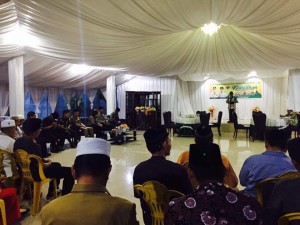 buka puasa bersama, Tetty