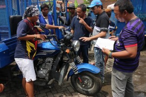 motor sampah