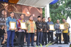 manado
