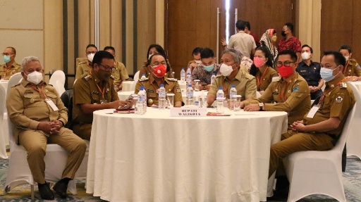 manado