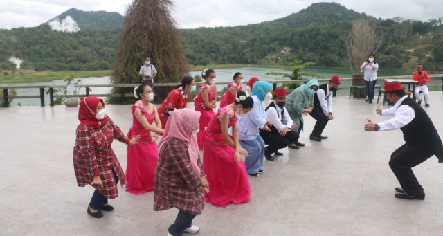 tomohon