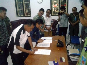 Penandatanganan MoU Dana Hibah Terlambat, Walikota Manado Minta Maaf