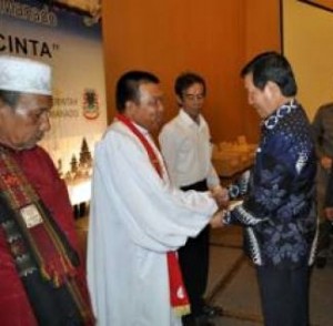 Kesejahteraan Rohaniawan Salah Satu Program Unggulan Pemkot Manado