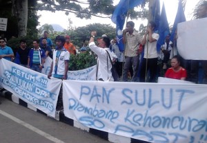 Atribut Dibakar, Kader PAN di Minsel Sebut Panitia Tidak Siap Gelar Pelantikan Pengurus DPW PAN Sulut