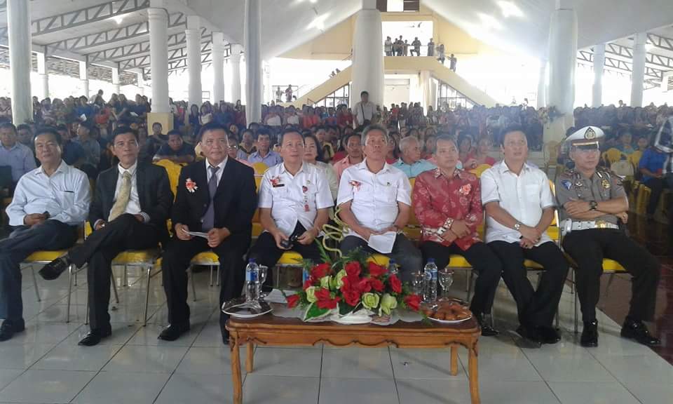 Wakil Bupati Minsel Hadiri Ibadah Syukur Hari WKI KGPM Tahun 2016