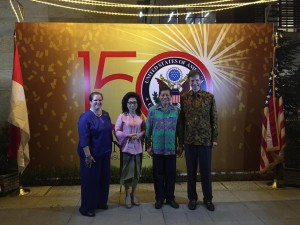 Diundang Khusus, GSVL dan Prof Paula Hadiri 150 Tahun Konjen AS di Surabaya‎