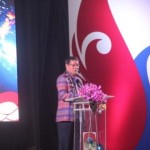 APEKSI, Vicky Lumentut