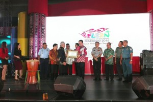 Wagub Kandouw Tutup FLS2N di Provinsi Sulut