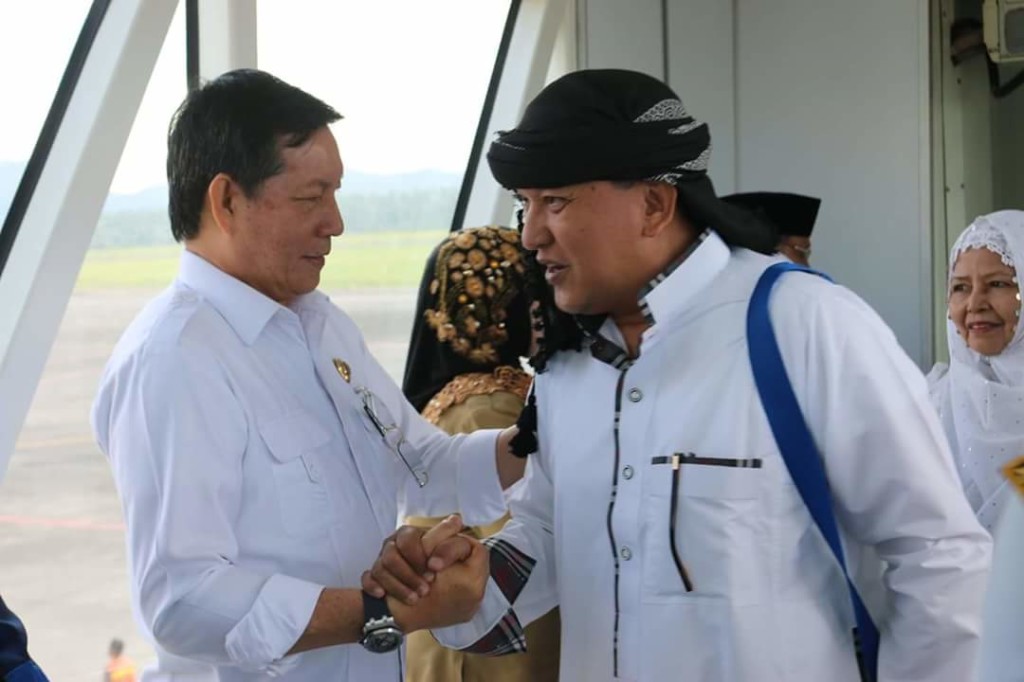 Dijemput Walikota GSVL, 146 Jamaah Haji Asal Manado Tiba Dengan Selamat
