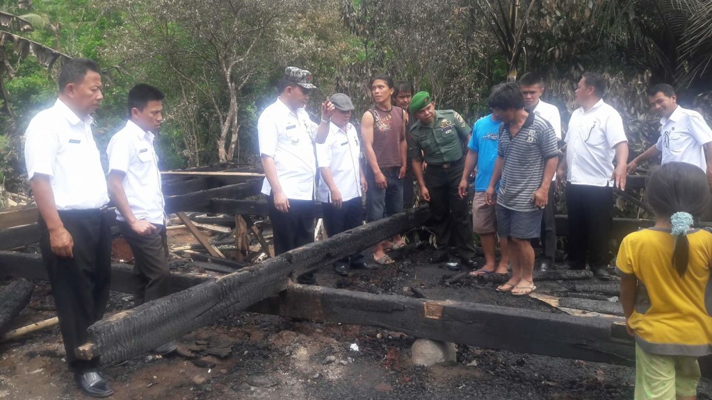 Satu Rumah di Desa Raanan Lama Ludes Dilalap Sijago Merah