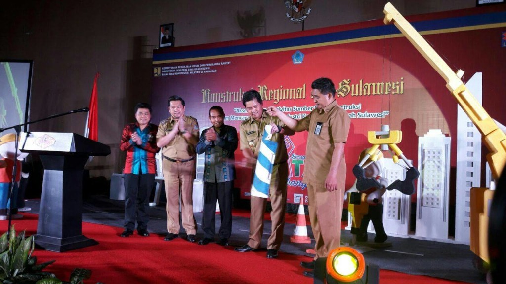 Buka Seminar Konstruksi Regional, Kandouw : Infrastruktur di Sulut Harus Berkualitas