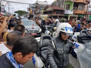 Warga Kawangkoan Histeris Sambut Kunjungan Presiden Jokowi