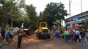 Pemkot Langsung Turunkan Alat Berat, Wawali Mor Pantau Langsung