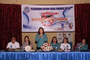 Basmi DBD, Ketua TP-PKK Bitung Launching “SATGAS PETIK”‎