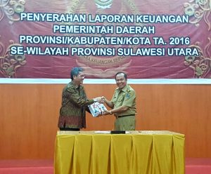 Serahkan LKPD 2016, Lomban : Ini Amanat Undang-undang