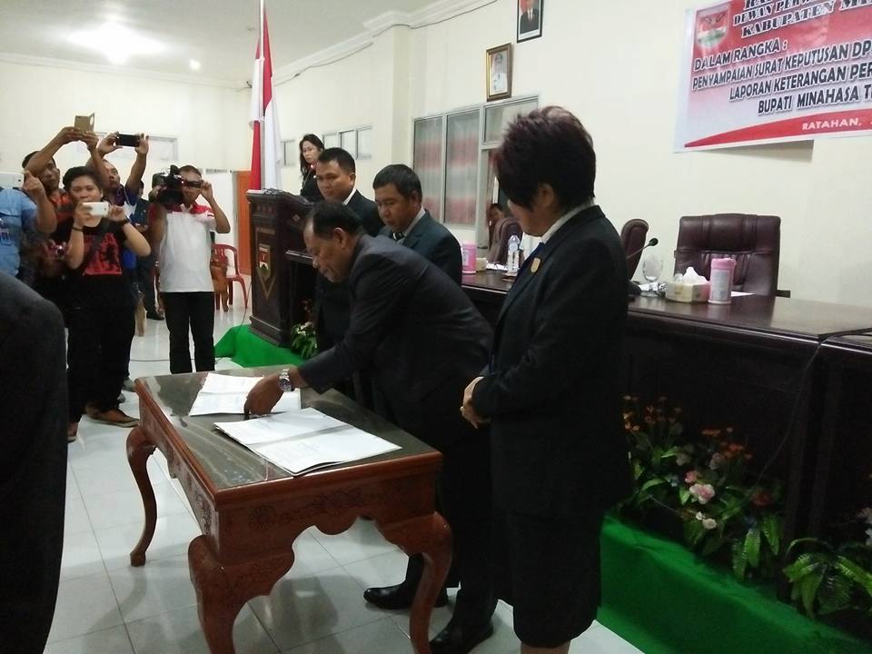 DPRD Minahasa Tenggara Berikan Rekomendasi LKPJ Bupati