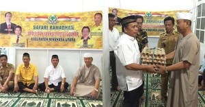 Safari Ramadhan Di Masjid Al-Muhajirin Koltem Kalawat, Golkar Minut Beri Bantuan