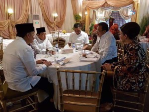 Bupati Minsel Hadiri Acara Buka Puasa Bersama Presiden RI dan Ketua DPR – RI