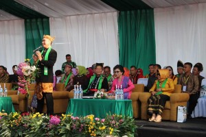 Pukau Warga Malang, Walikota GSVL Pimpin Langsung Pawai Budaya Nusantara