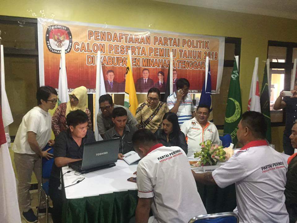 Partai Perindo Mitra Mendaftar ke KPU