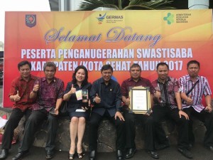 Buah Kerja…Kerja Sumendap, Mitra Raih Kabupaten Sehat 2017