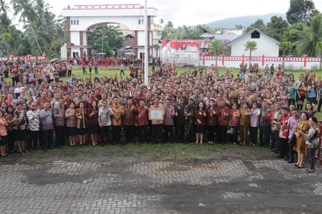 Hari Batik Nasional Diperingati Pemkab Mitra