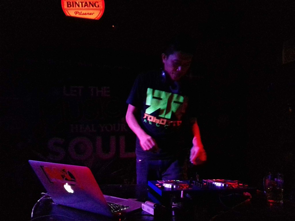 Sajian Heloween Party, New Cabana cafe dan Resto, Sukses Hibur Para Pengujung