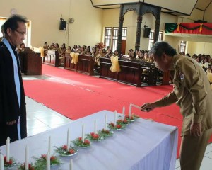 Dihadiri Wabup, Dikpora Minsel Gelar Ibadah Pra Natal Bersama