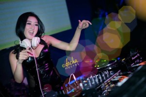 Queen Carolline Miss Popular DJ Hunt 2017 Bakal Tampil di Altitude the Club
