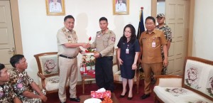 Pasca Bencana di Palu, Olly Dondokambey Berikan Penghargaan Bagi Tagana Sulut