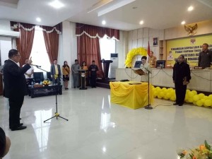 Bupati Minsel Lantik Denny Kaawoan SE MSi Sebagai Sekdakab Minsel