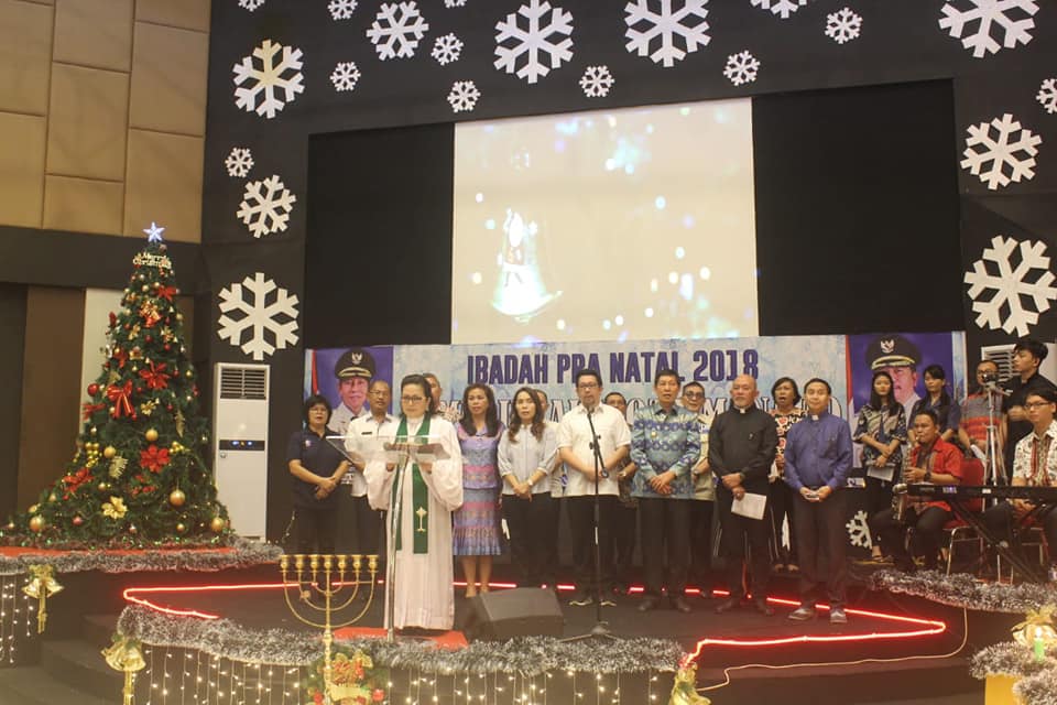 Pemkot Manado Gelar Ibadah Pra Natal di GBI Menorah
