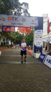 Steven Kandouw Capai Finish di Lomba Marathon CC5K