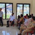 Dishub Manado presentasikan jalur angkot masuk Pasar Kayu Bulan kepada Walikota GS Vicky Lumentut.