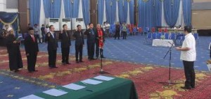 Keintjem Lengser, Suwuh Nahkoda Baru PD Pasar Manado