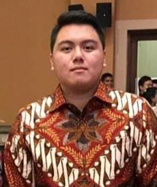 Rio Dondokambey Terima SK Carateker