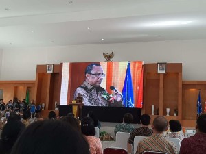 Beri Kuliah Umum di IAKN Manado, Dirjen Bimas Kristen Minta Tingkatkan Kualitas SDM