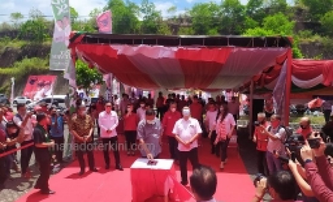 Olly dan Steven Tekan Tombol Pembukaan Sekretariat Kampanye OD-SK