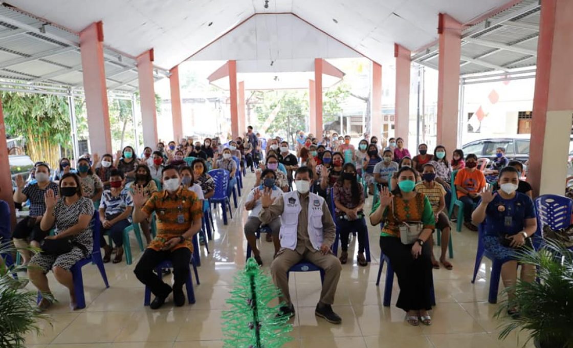Walikota Manado tuntaskan sosialisasi gerakan 4M di Kecamatan Paal Dua