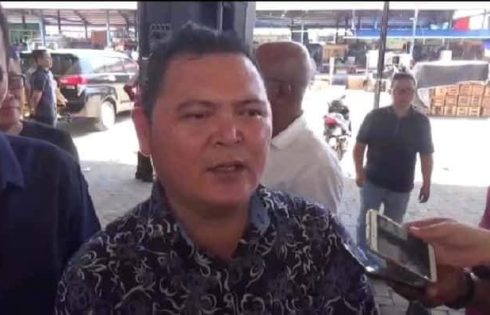 PD Pasar Manado terus ingatkan protokol kesehatan bagi pedagang