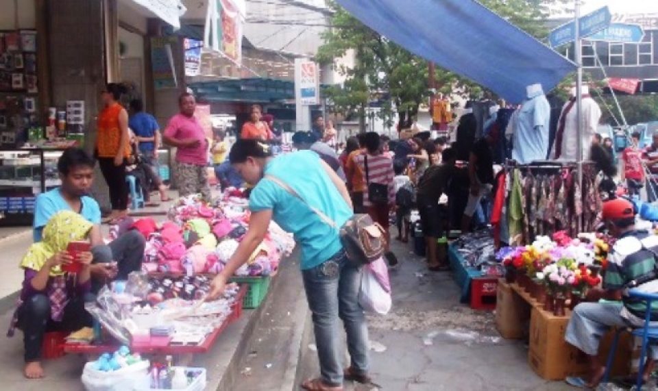 PKL-Pasar-45-Manado