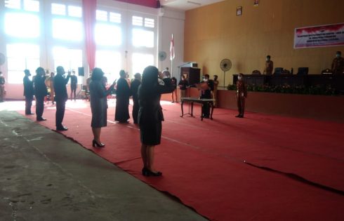 Lantik 6 Pejabat Eselon II, JS : Jangan Menunggu Bupati