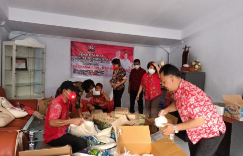 Peduli Bencana Minsel, Komunitas CWE serahkan bantuan bagi warga terdampak