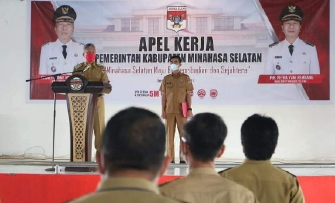 Hari Pertama Masuk Kantor, Bupati FDW Langsung Pimpin Apel
