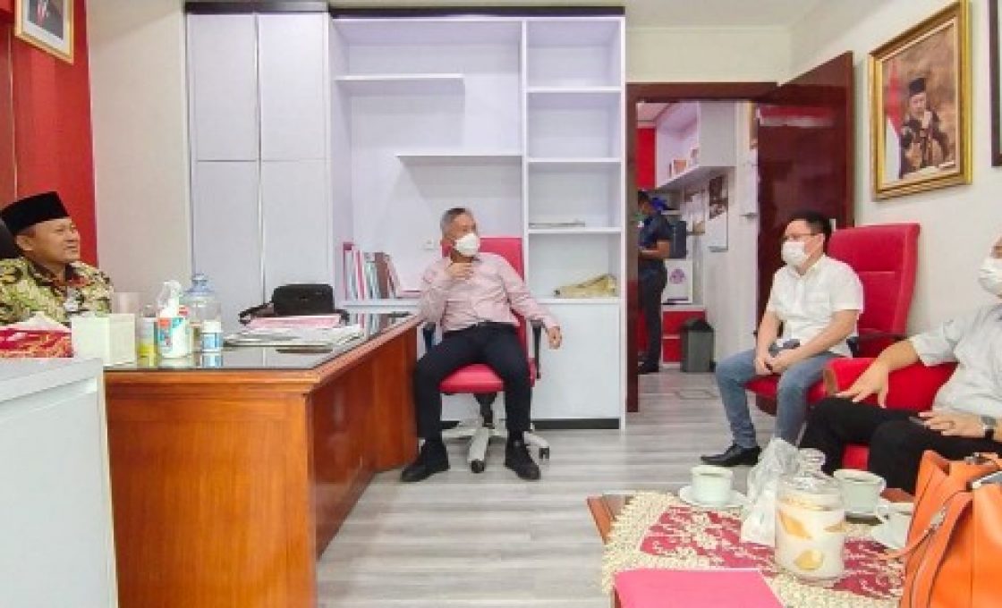 Sambangi Komisi V DPR RI, Apa Tujuan FDW-PYR Temui Herson Mayulu?