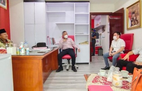 Sambangi Komisi V DPR RI, Apa Tujuan FDW-PYR Temui Herson Mayulu?