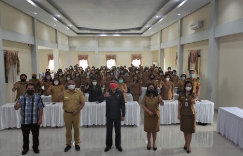Caroll Senduk : Sistem Pendidikan di Kota Tomohon Harus Hadirkan Instrumen Terukur