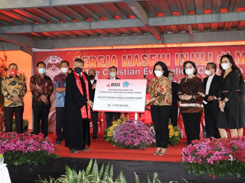 BSG serahkan CSR Pemprov Sulut 2,5M untuk Yayasan GMIM AZR Wenas