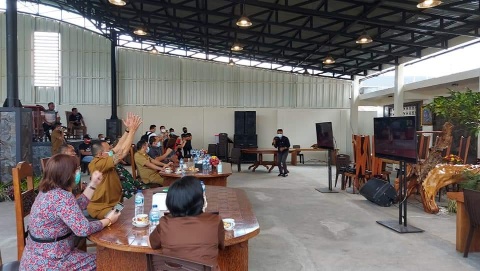 Dukung Greysia Polii, Forkopimda Tomohon Gelar Nobar